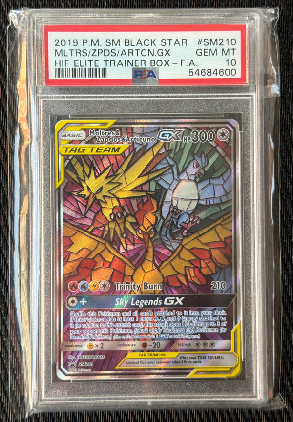Pokémon Moltres/Zapdos/Articuno Tag Team GX 2019 Hidden Fates #SM210 Black Star Promo PSA 10